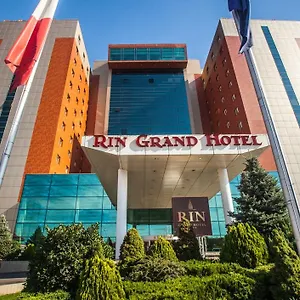 https://rin-grand.bucharesthotelsnow.com